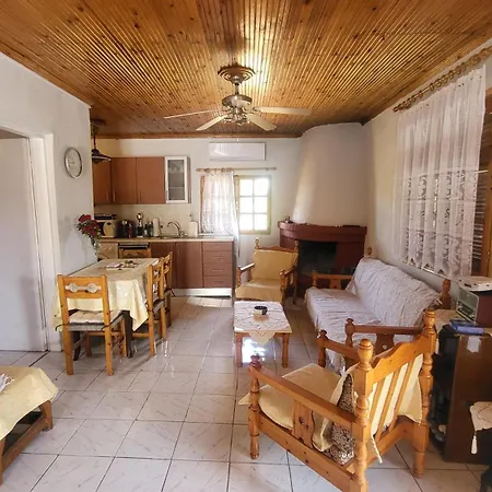 Peaceful 2-Bedroom House 500M From Beach Neo Epivates Exterior photo