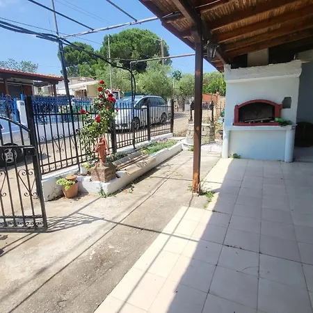 Peaceful 2-Bedroom House 500M From Beach Neo Epivates Exterior photo